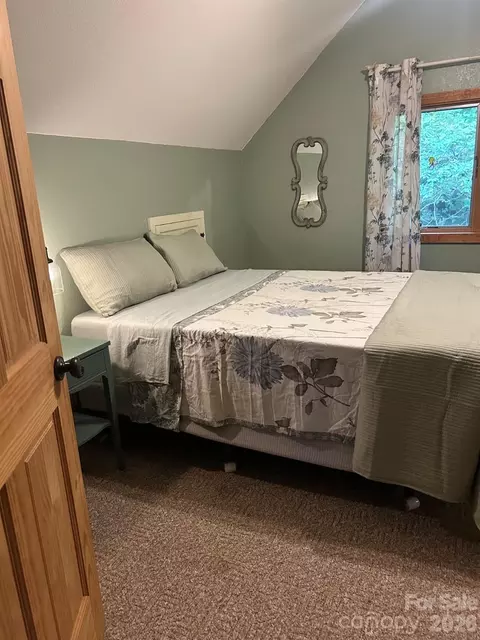Bedroom - 75 Mypie Dr, Sylva, NC 28779 photo 5 of 5