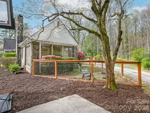 Exterior - 514 Cherryfield Loop, Brevard, NC 28712 photo 9 of 11
