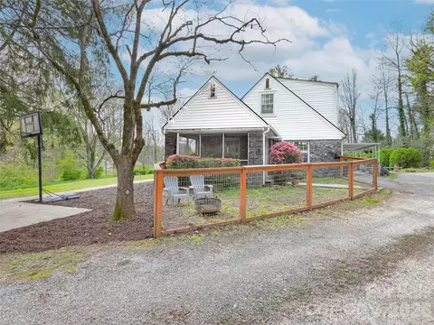 Exterior - 514 Cherryfield Loop, Brevard, NC 28712 photo 8 of 11