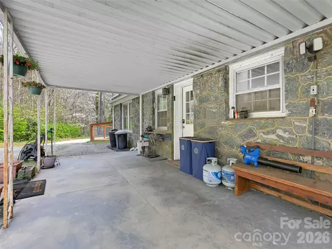 Exterior - 514 Cherryfield Loop, Brevard, NC 28712 photo 7 of 11