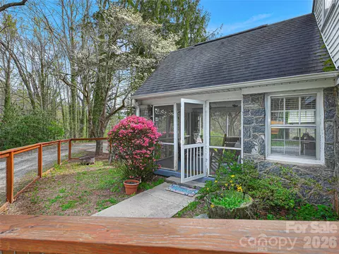 Exterior - 514 Cherryfield Loop, Brevard, NC 28712 photo 6 of 11
