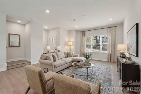 533 Broadway Ab Ct #A&B, Statesville, NC 28677