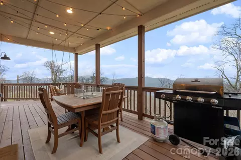 94 Silver Fox Rdg, Beech Mountain, NC 28604 photo 13