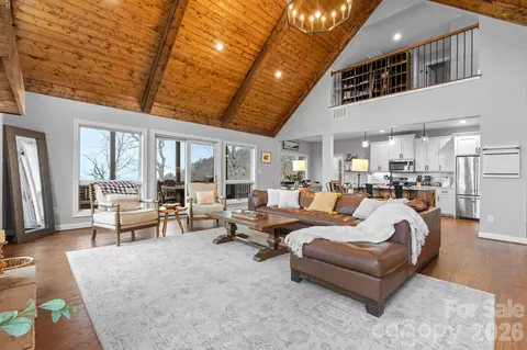 94 Silver Fox Rdg, Beech Mountain, NC 28604 photo 5