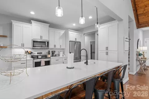 94 Silver Fox Rdg, Beech Mountain, NC 28604 photo 10
