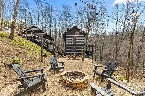 1444 Rich Mountain Rd, Zionville, NC 28698