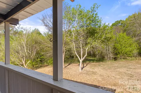 Exterior - 6901 Oxbow Ln, Monroe, NC 28110 photo 5 of 8