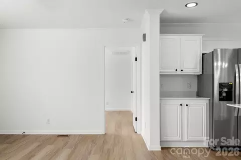 Entry Way - 6901 Oxbow Ln, Monroe, NC 28110 photo 1 of 1
