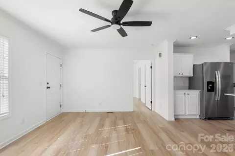 Living - 6901 Oxbow Ln, Monroe, NC 28110 photo 1 of 5