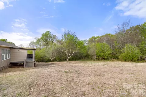 Exterior - 6901 Oxbow Ln, Monroe, NC 28110 photo 8 of 8