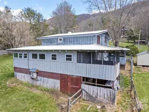 Exterior - 838 Hidden Valley Rd, Clyde, NC 28721 photo 5 of 12