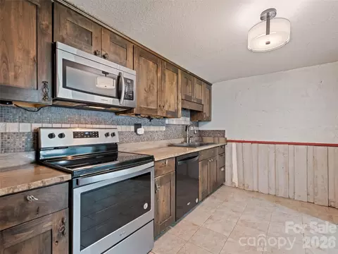 Kitchen - 838 Hidden Valley Rd, Clyde, NC 28721 photo 1 of 2