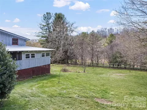 Exterior - 838 Hidden Valley Rd, Clyde, NC 28721 photo 6 of 12
