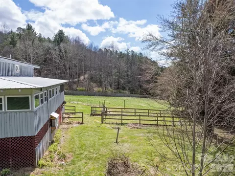Exterior - 838 Hidden Valley Rd, Clyde, NC 28721 photo 7 of 12