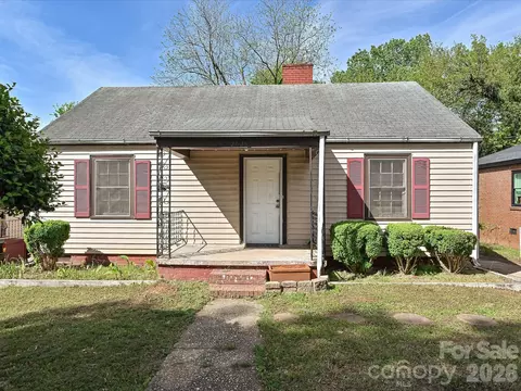 2629 Ringwood St, Charlotte, NC 28208