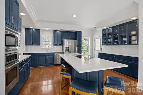 Kitchen - 8927 Holdsclaw Rd, Terrell, NC 28682 photo 2 of 5