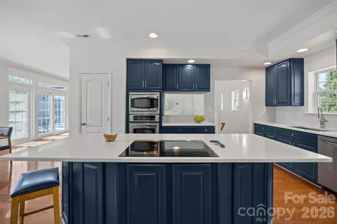 Kitchen - 8927 Holdsclaw Rd, Terrell, NC 28682 photo 3 of 5