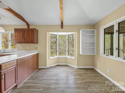 Living - 140 Meadowlark Dr, Tryon, NC 28782 photo 2 of 5