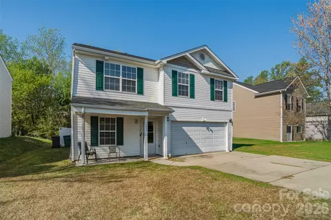 1217 Jordans Pond Ln, Charlotte, NC 28214