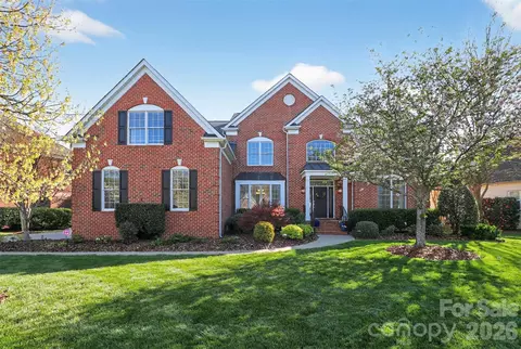 5902 Legacy Cir, Charlotte, NC 28277