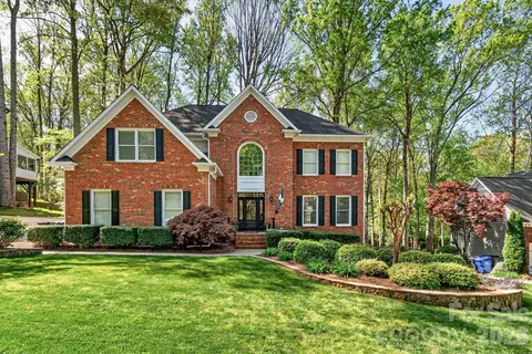 15819 Breton Brook St, Huntersville, NC 28078