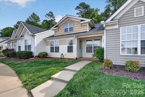 731 Sasha Ct, Rock Hill, SC 29732