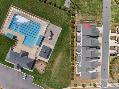105 Brookshir Lan Ln #E, Statesville, NC 28677