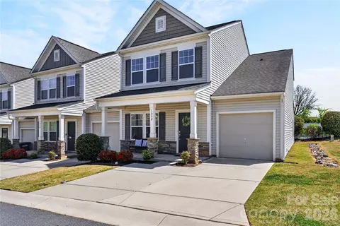105 Brookshir Lan Ln #E, Statesville, NC 28677