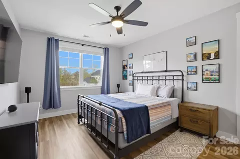 Bedroom - 18526 Doves Crest Rd, Cornelius, NC 28031 photo 7 of 8