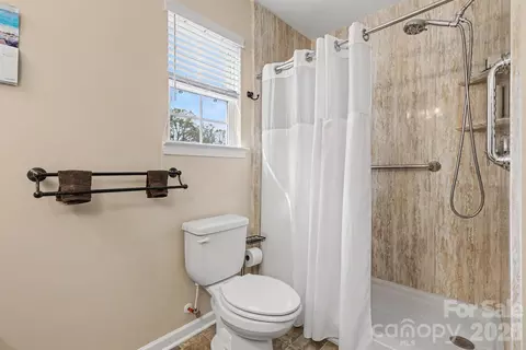 Bath - 3071 Georgetown Rd, Lancaster, SC 29720 photo 3 of 3