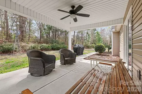 Exterior - 3071 Georgetown Rd, Lancaster, SC 29720 photo 4 of 5