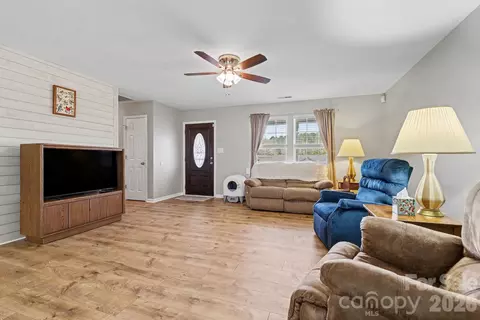 Living - 3071 Georgetown Rd, Lancaster, SC 29720 photo 1 of 1