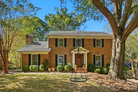 434 Chadmore Dr, Charlotte, NC 28270