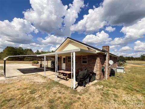 Exterior - 5346 Crossroads Church Rd, Ruby, SC 29741 photo 2 of 9