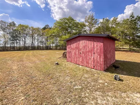 Exterior - 5346 Crossroads Church Rd, Ruby, SC 29741 photo 8 of 9
