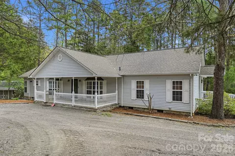 Exterior - 10368 Turnplow Dr, Davidson, NC 28036 photo 2 of 7