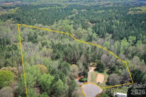 View/Area - 10368 Turnplow Dr, Davidson, NC 28036 photo 3 of 3