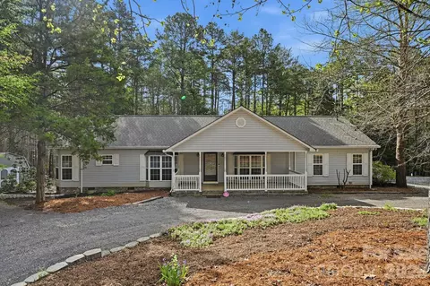 10368 Turnplow Dr, Davidson, NC 28036
