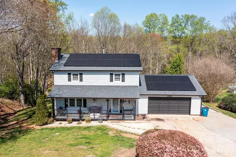 Exterior - 3229 15th Ne Ave NE, Conover, NC 28613 photo 1 of 7