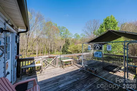 Exterior - 3229 15th Ne Ave NE, Conover, NC 28613 photo 5 of 7