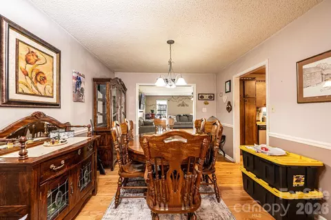 Dining - 3229 15th Ne Ave NE, Conover, NC 28613 photo 1 of 2