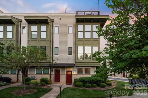 1605 Cannon View Ln, Charlotte, NC 28208