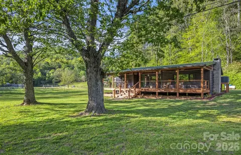3385 Alarka Rd, Bryson City, NC 28713