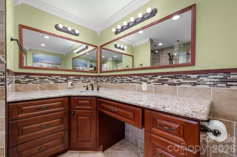 Bath - 1315 Pear Dr, Conover, NC 28613 photo 1 of 3