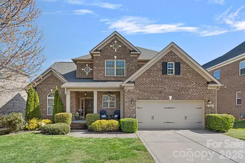 908 Five Leaf Ln, Waxhaw, NC 28173
