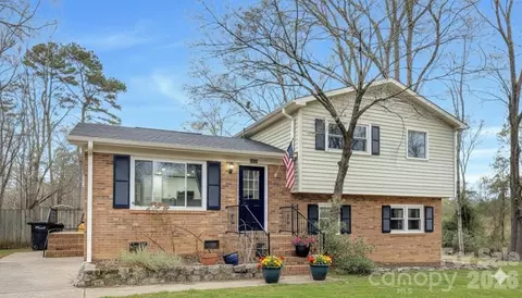 1825 Winfield Dr, Monroe, NC 28110