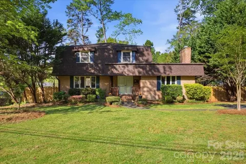 1200 Berkshire Dr, Kannapolis, NC 28081