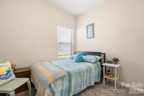 Bedroom - 25320 Seagull Dr, Lancaster, SC 29720 photo 3 of 5