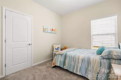 Bedroom - 25320 Seagull Dr, Lancaster, SC 29720 photo 4 of 5