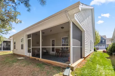 Exterior - 25320 Seagull Dr, Lancaster, SC 29720 photo 7 of 10